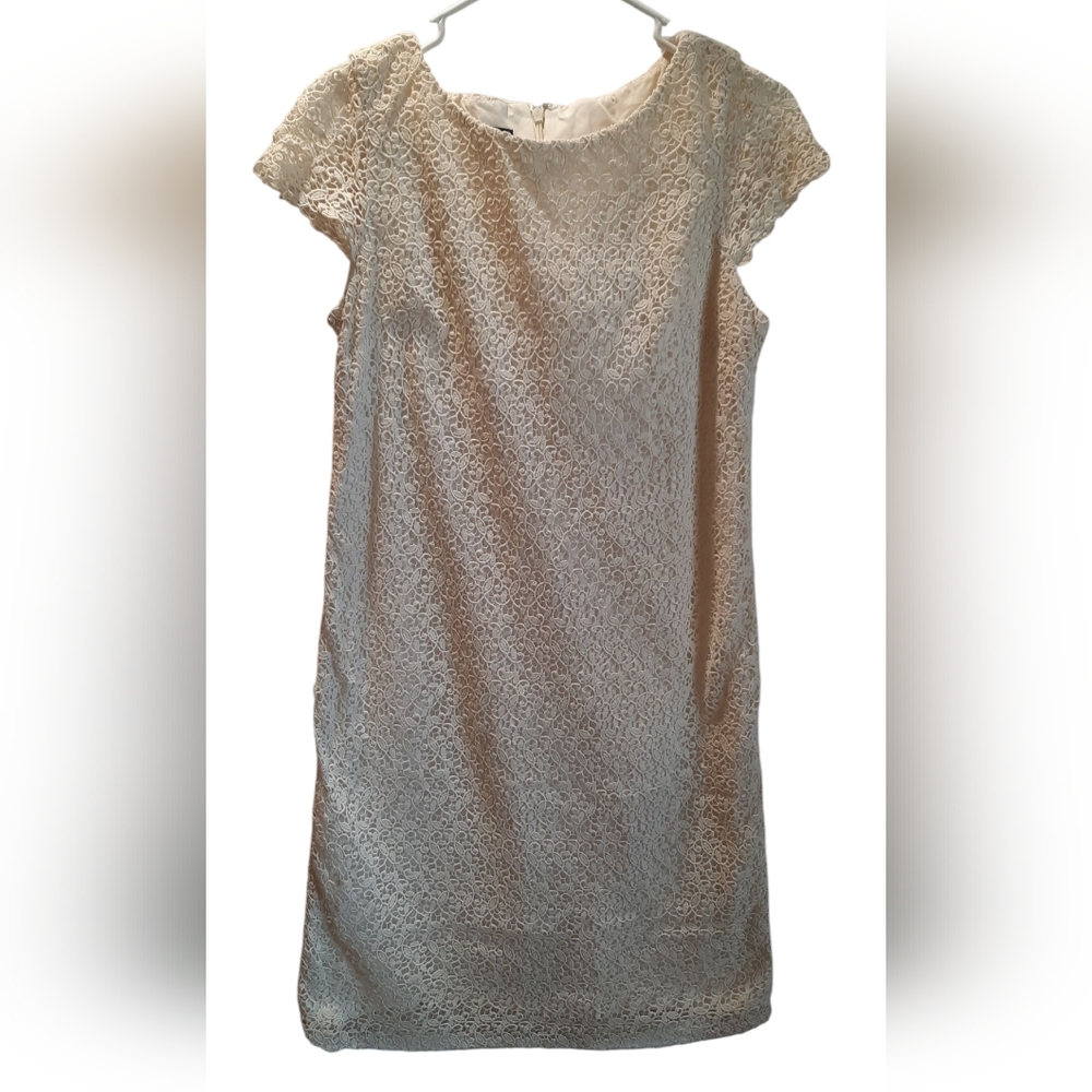 Talbots Womans Dress 6 Ivory Shift Lace Classic Party Formal Cocktail Spring